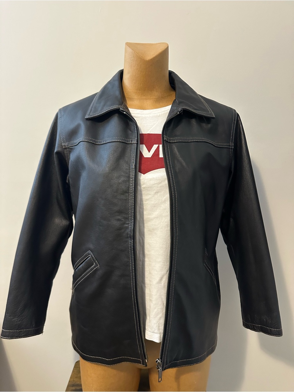 Stunning black leather jacket